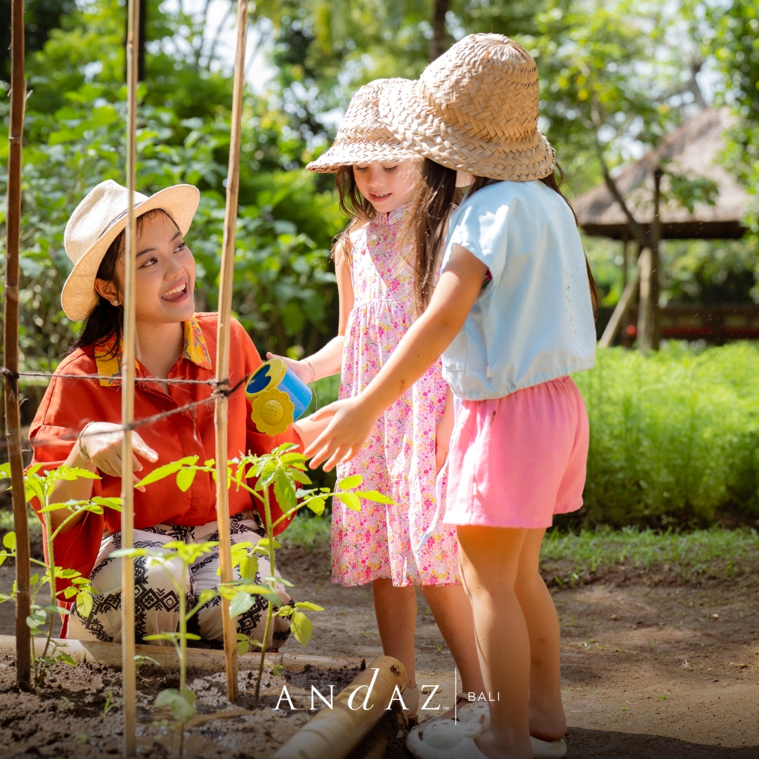 Travel Facebook ad example 24: Andaz Bali