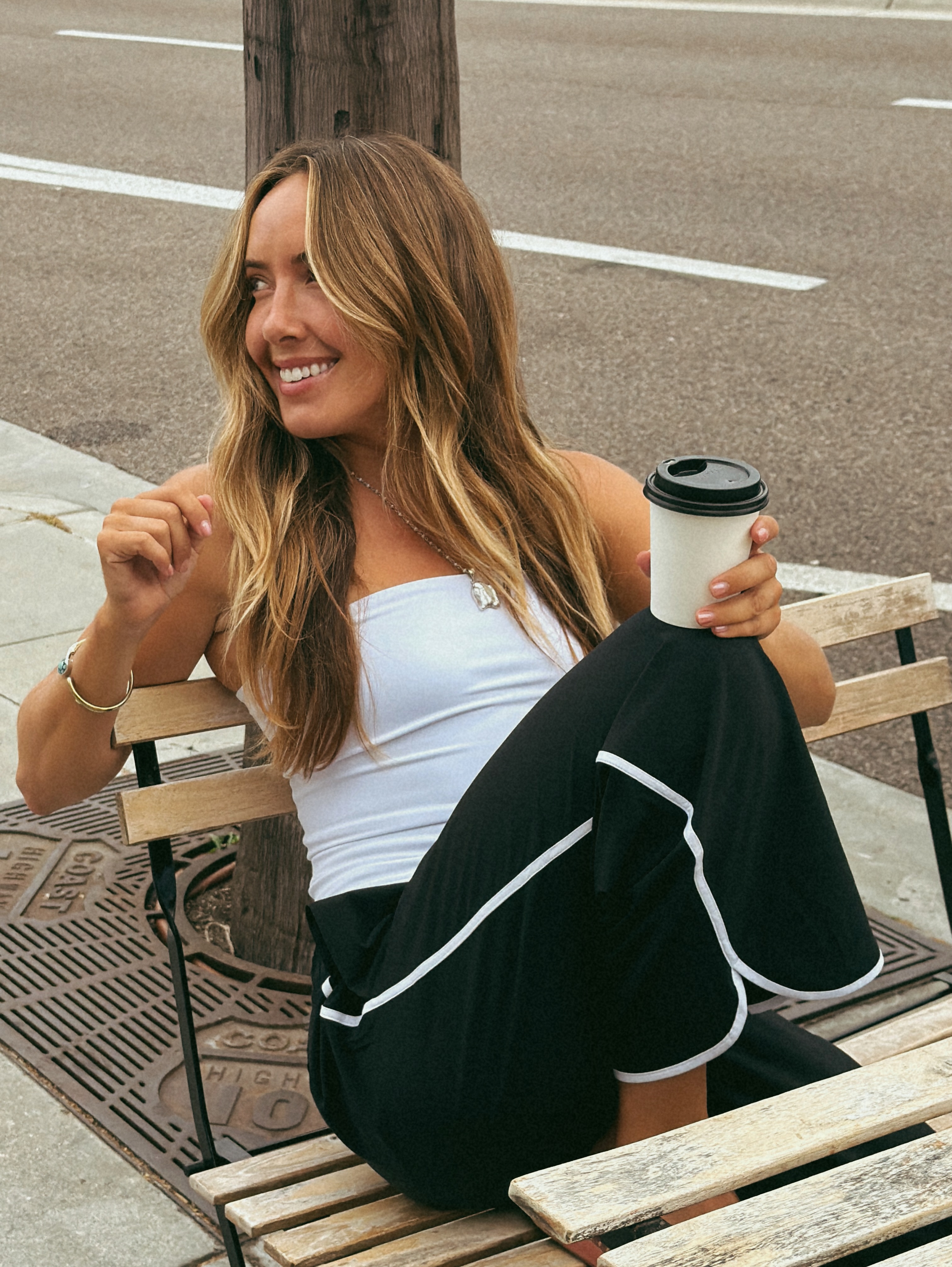 Fashion Facebook ad example 3: Allie Durnell