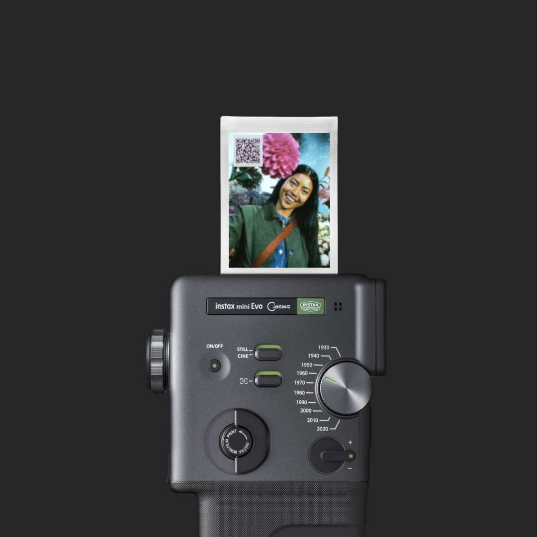 Photography Facebook ad example 43: instax HQ