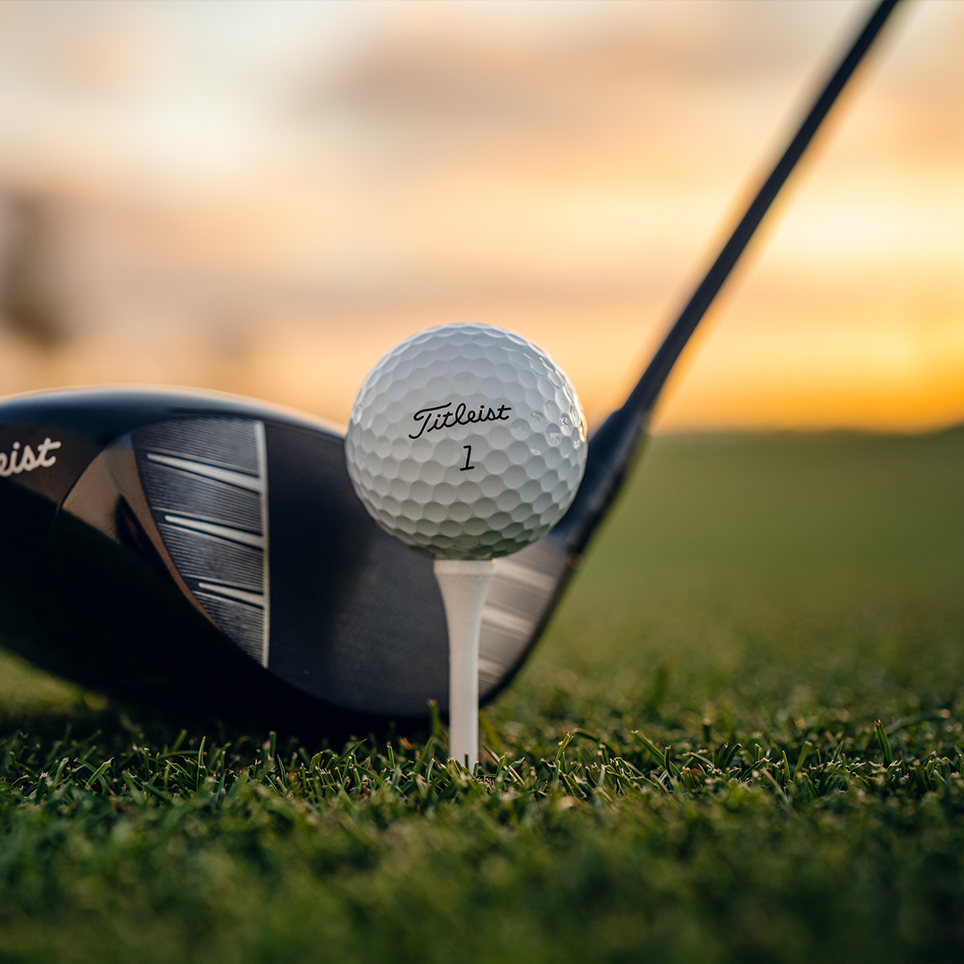 Sports Facebook ad example 4: Titleist Pro V1