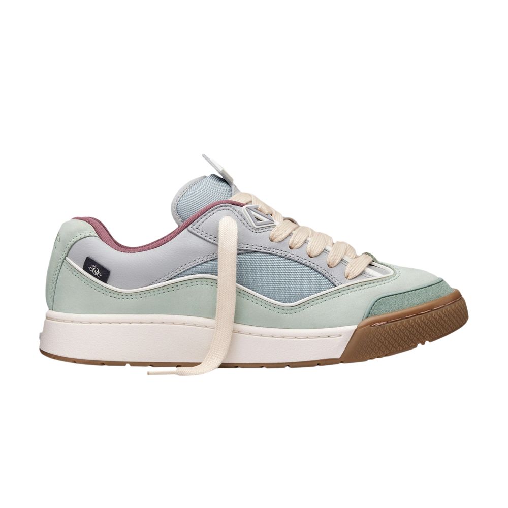Ecommerce Facebook ad example 16: Travis Scott x Dior B713 'Cactus Jack - Blue' Sneakers
