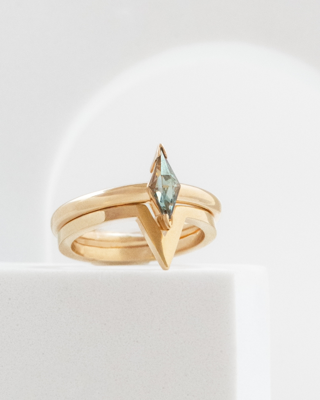 Jewelry Facebook ad example 27: Engagement Ring & Fine Jewelry Designers | Bario Neal