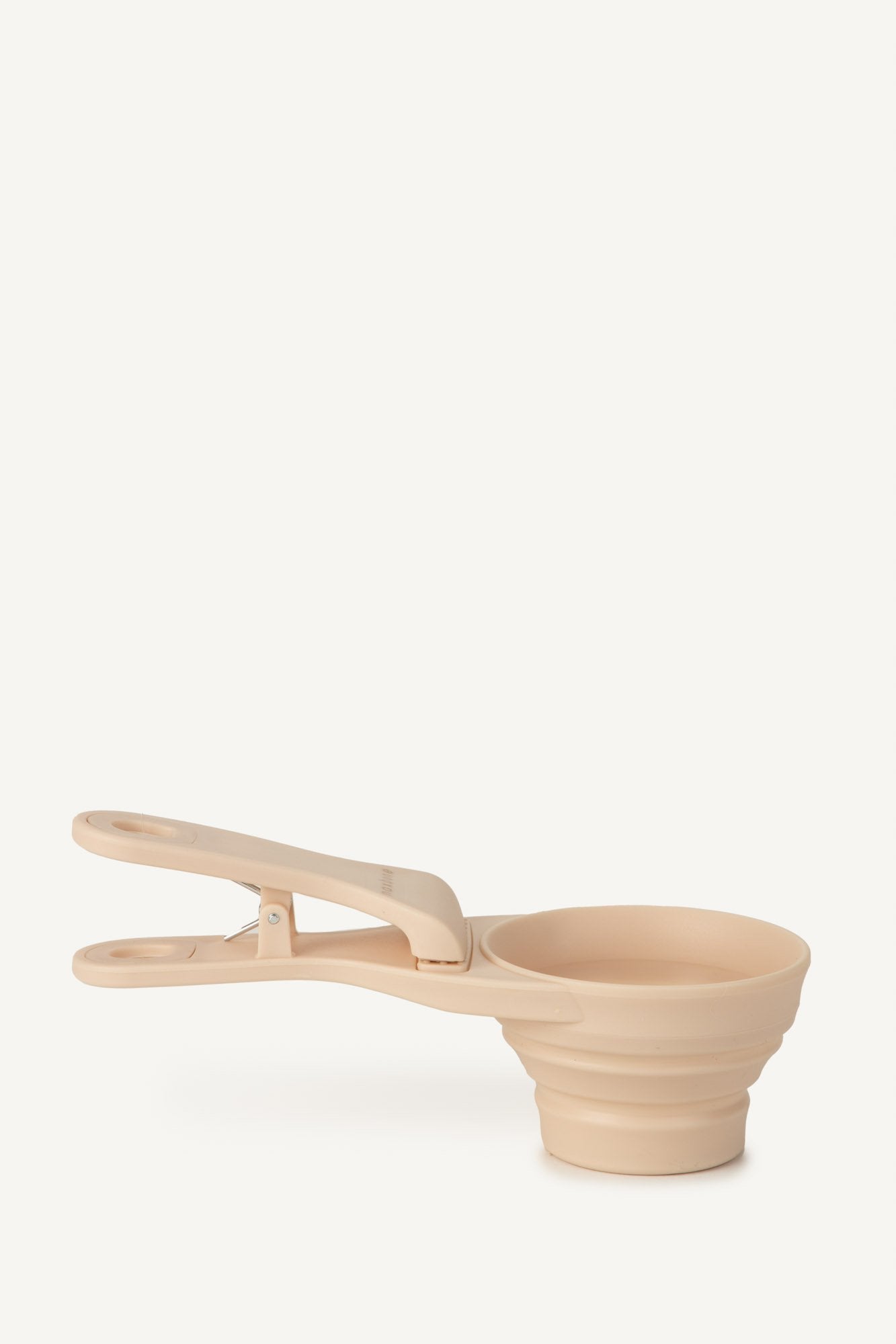 Pets Facebook ad example 36: Mb Eats Food Scoop & Bag Clip