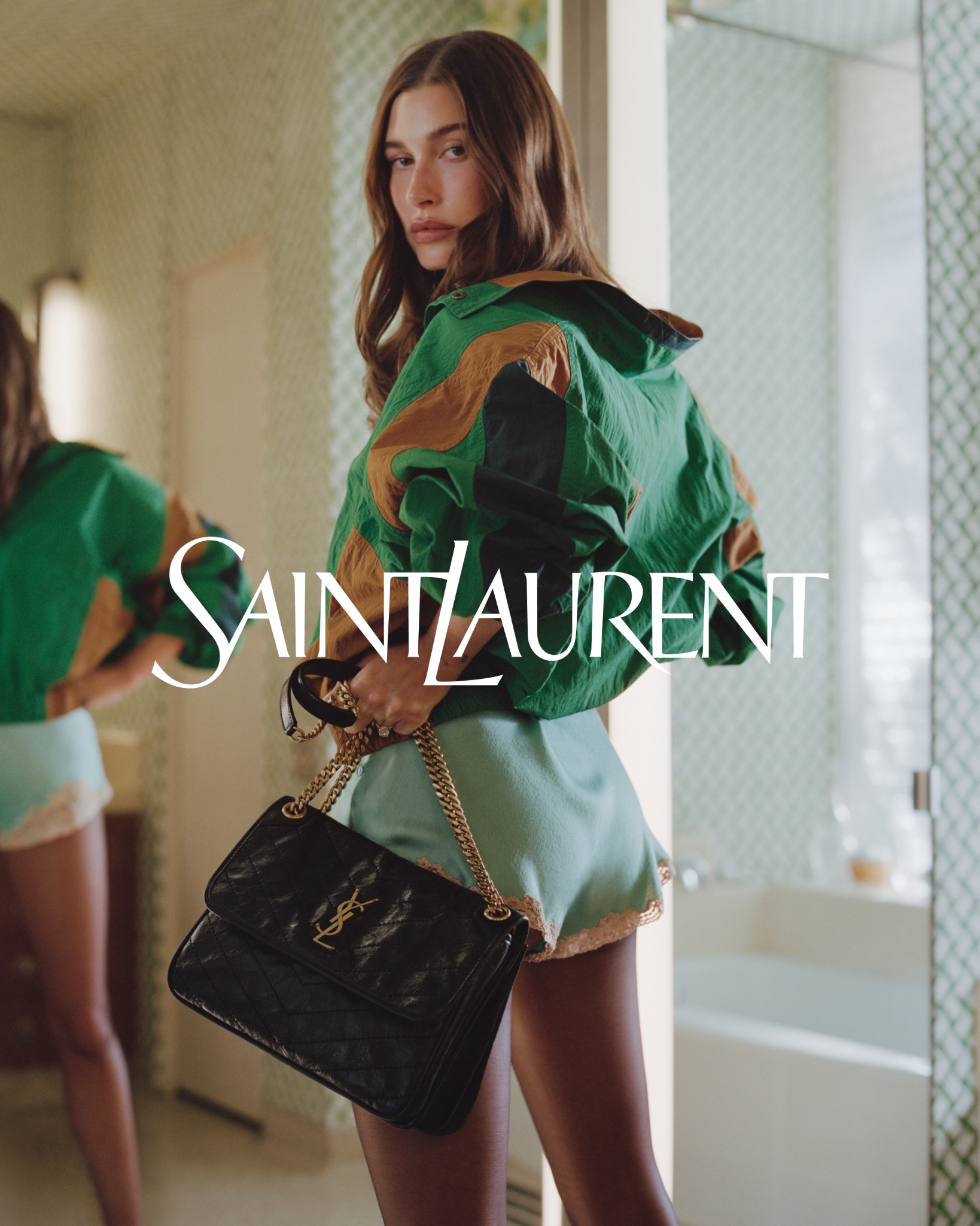 Beauty Facebook ad example 24: SAINT LAURENT