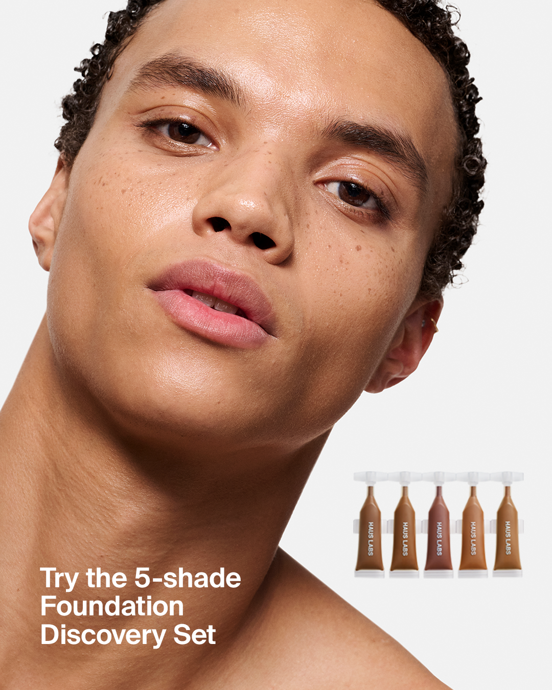 Beauty Facebook ad example 20: Foundation Discovery Set