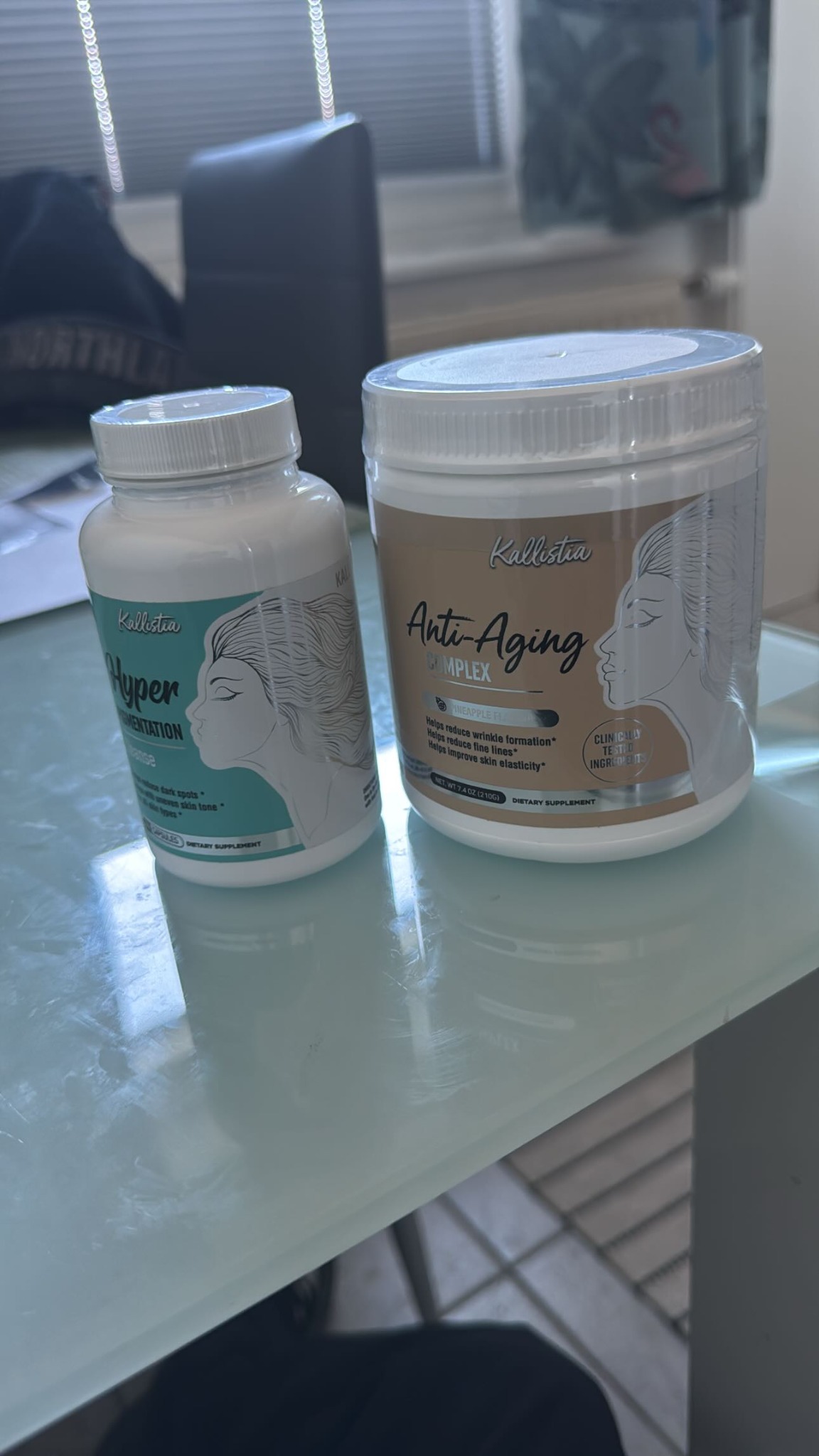 Wellness Facebook ad example 11: OVER 2000+ 5 STAR REVIEWS